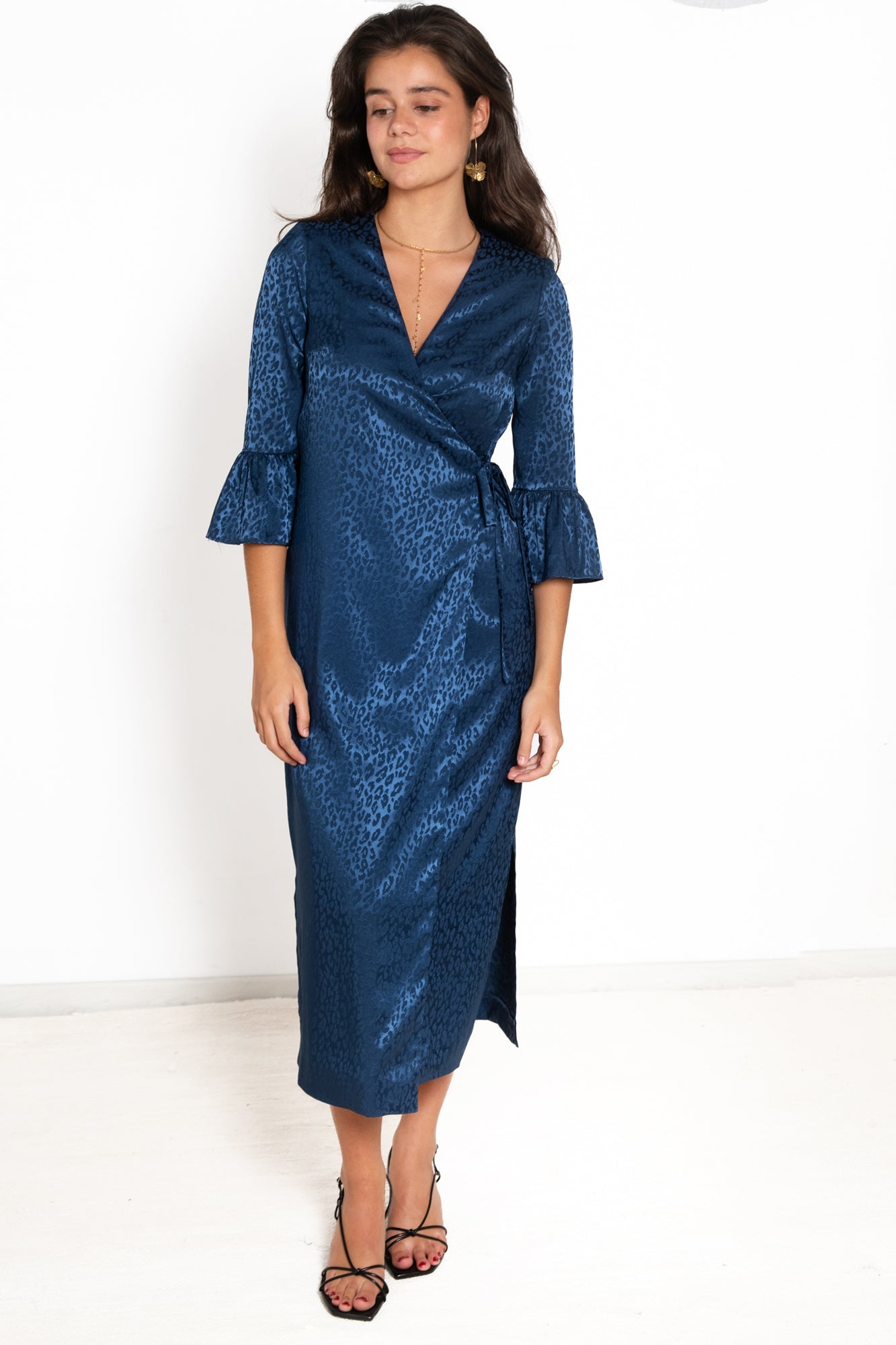 VESTIDO BERLIN MARINO. Da muy poca talla.