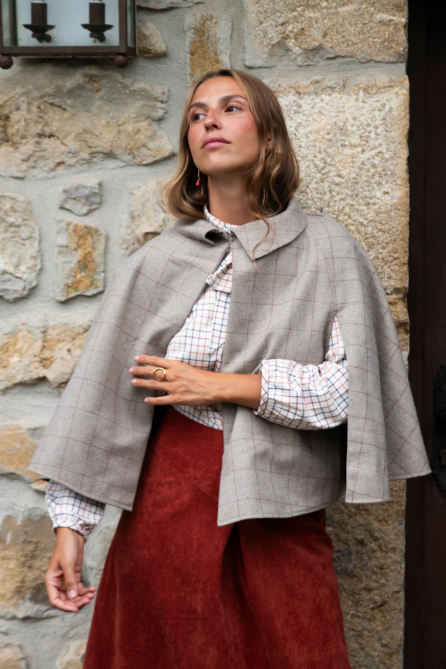 CAPA EDIMBURGO BEIGE.