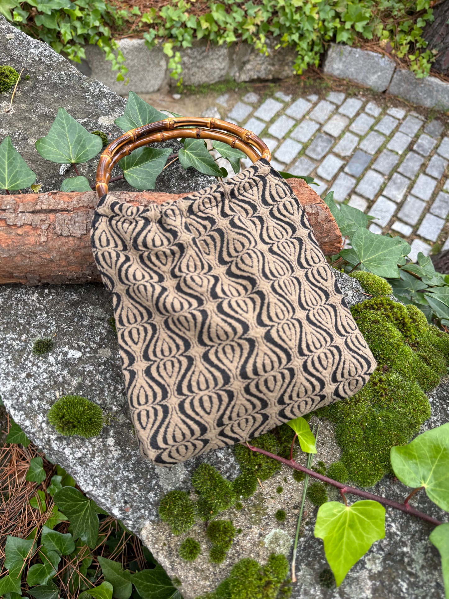 BOLSO BAMBÚ PUNTO GEOMETRICO