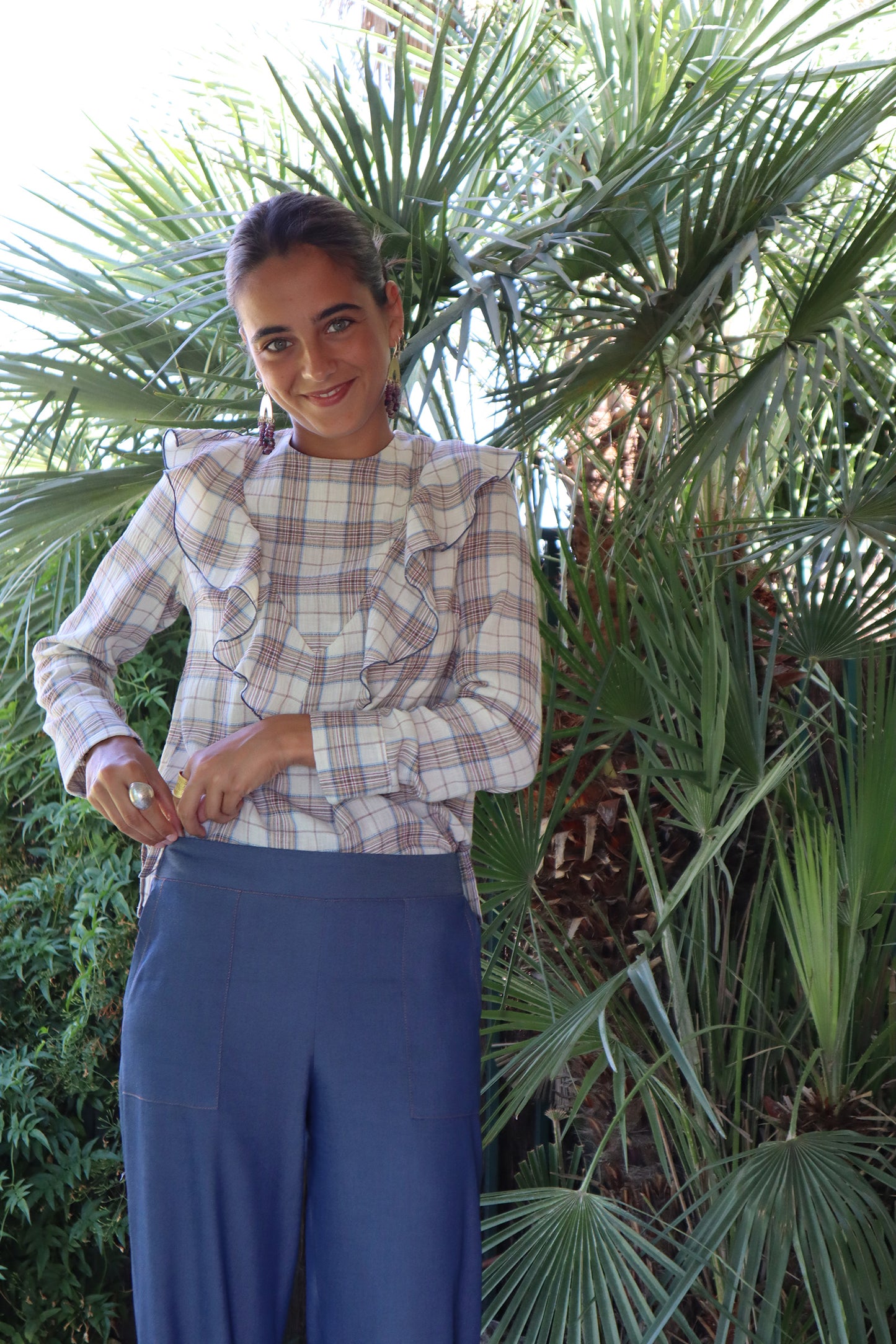 CAMISA LINEA CUADROS. Pide una talla más