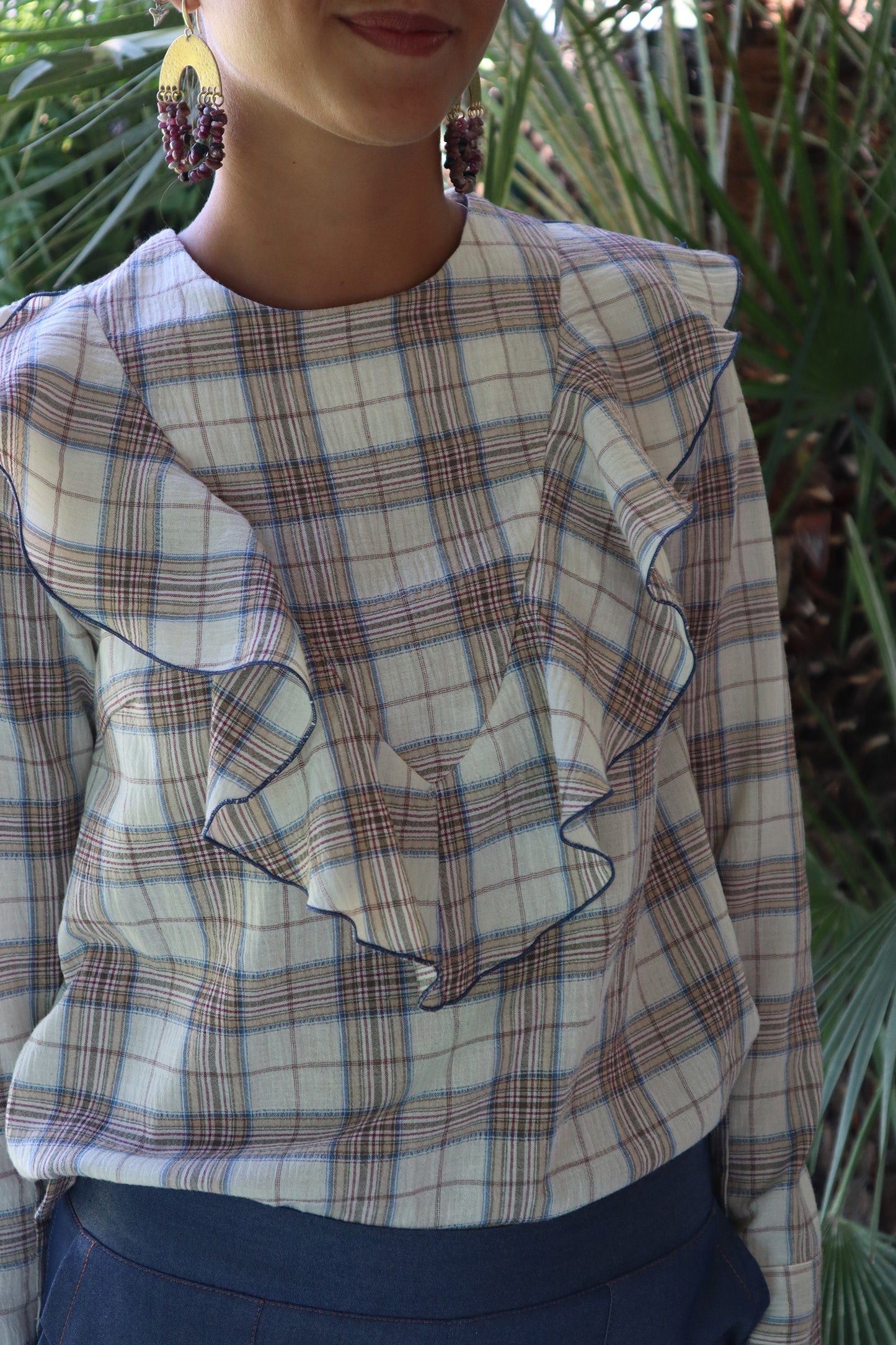 CAMISA LINEA CUADROS. Pide una talla más