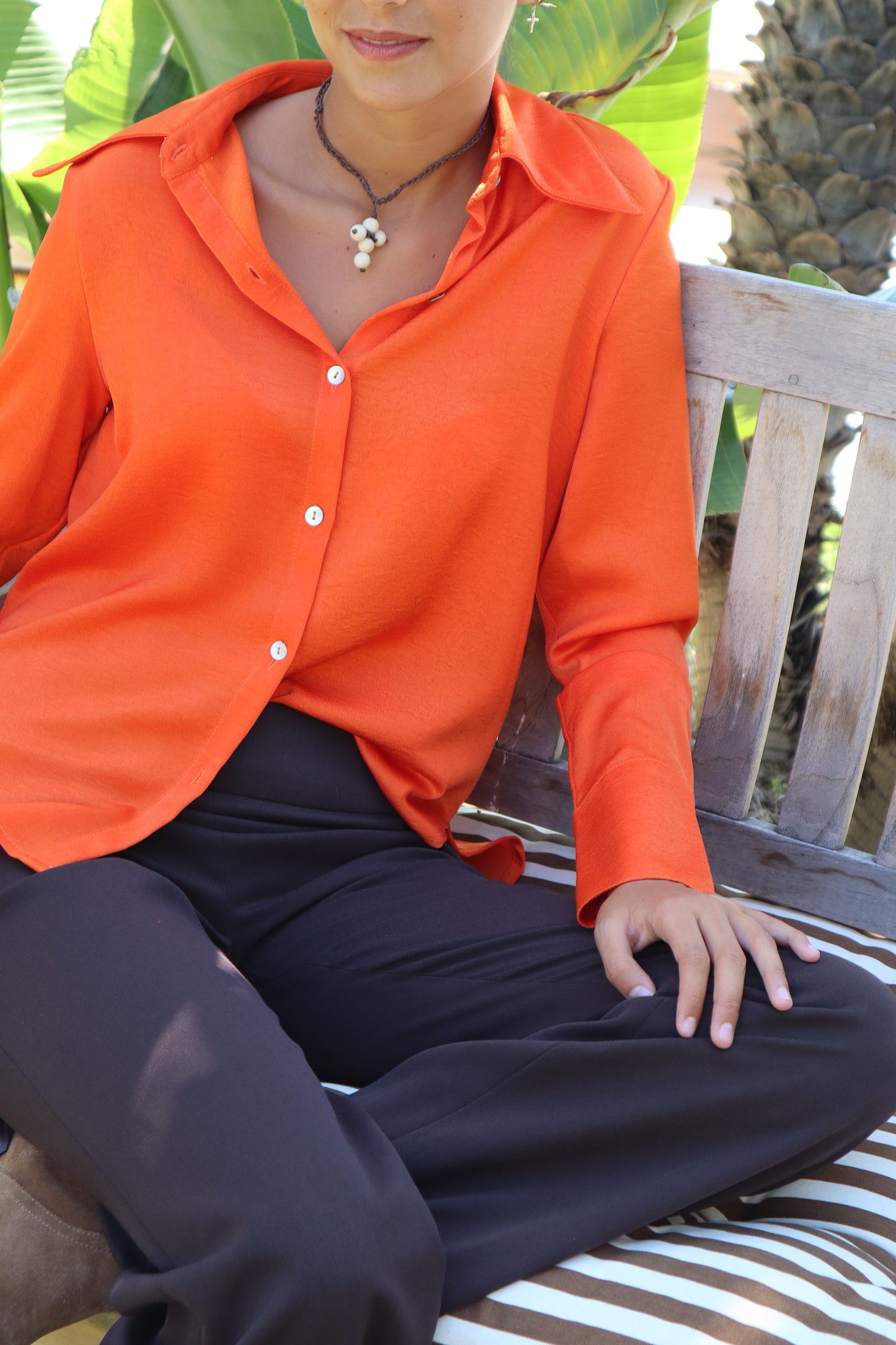 PANTALON CALCUTA MARRON. La talla L disponible el 26 de Enero.