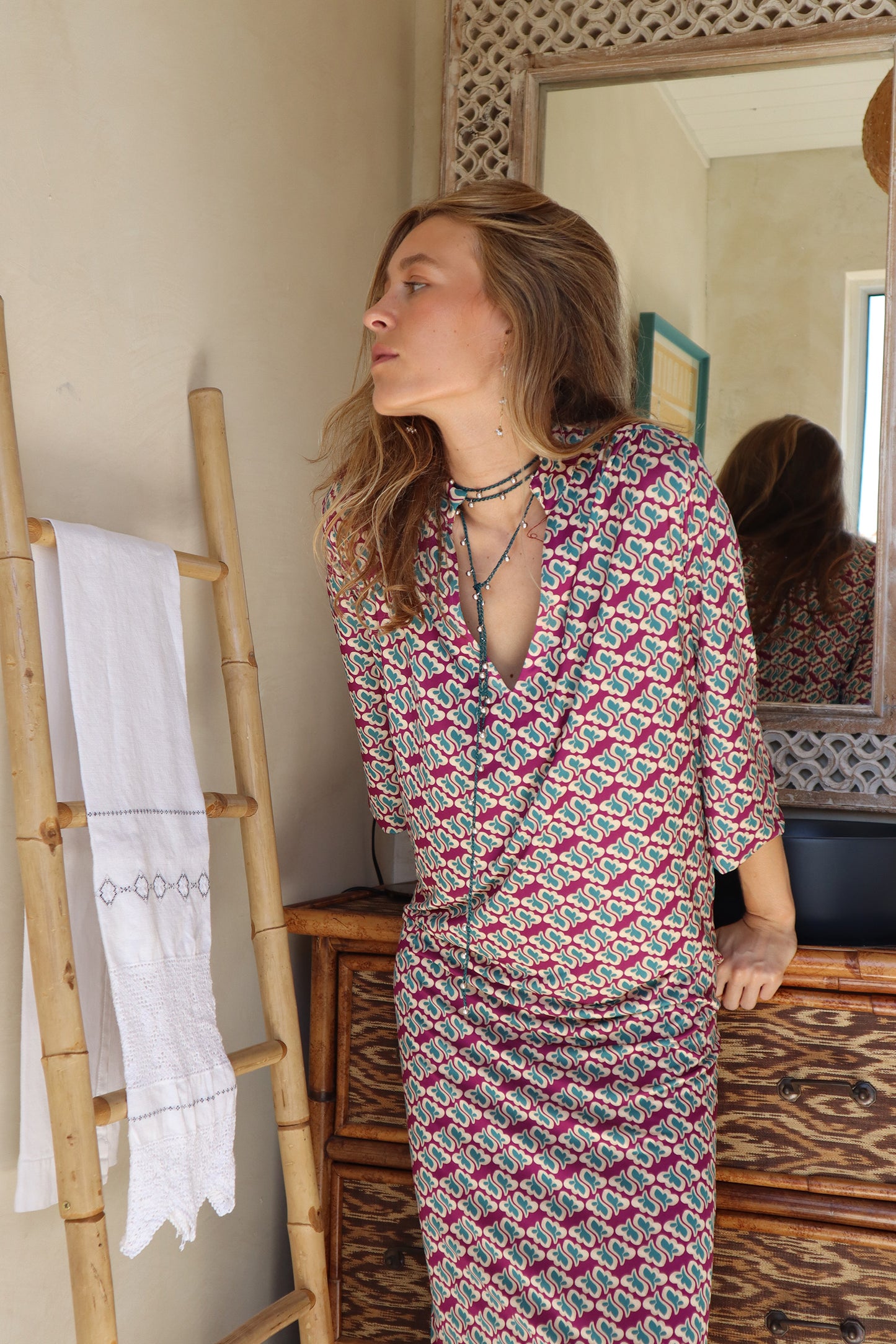 VESTIDO WINDSOR GRANATE.