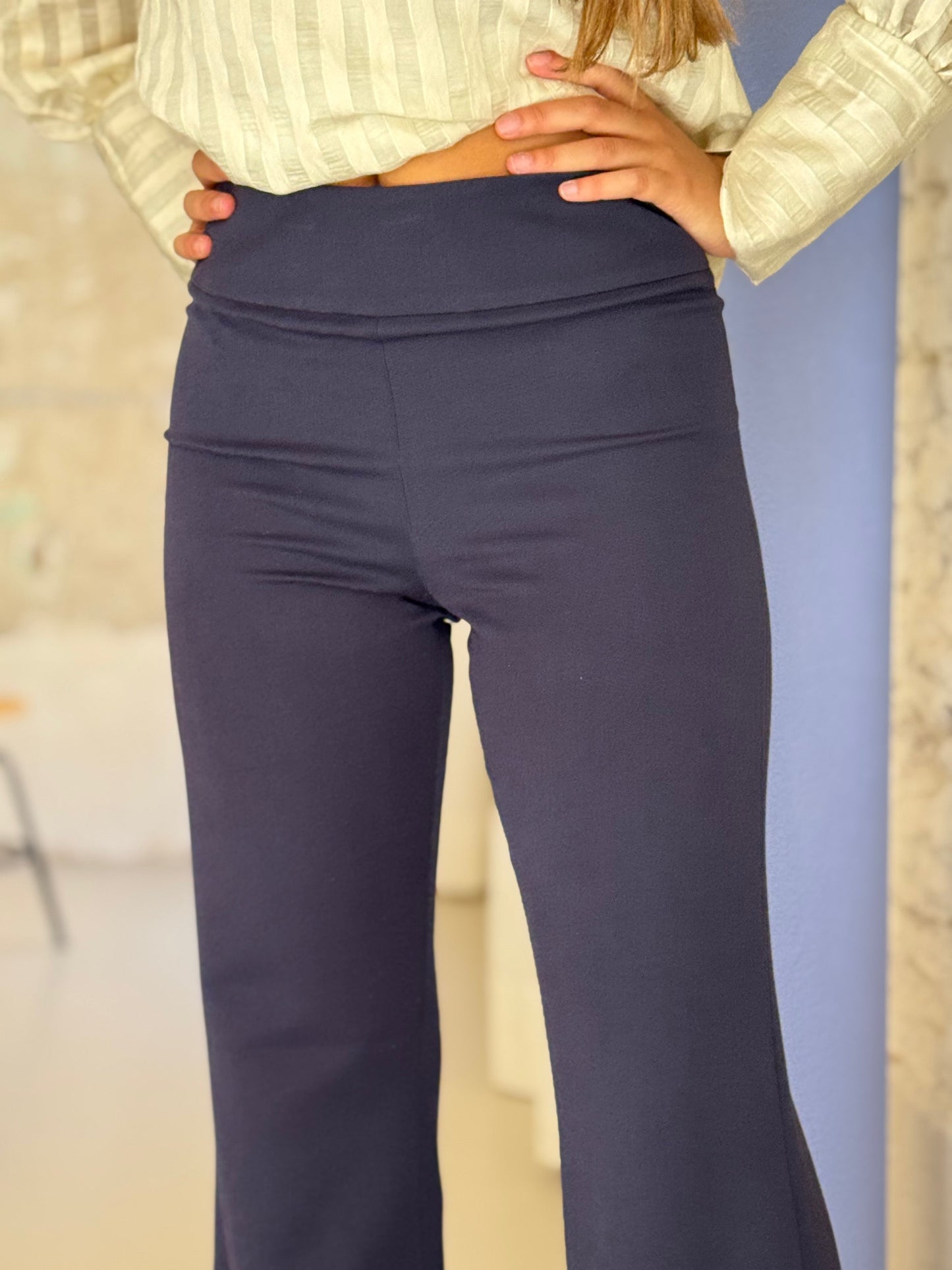 PANTALON CALCUTA MARINO.