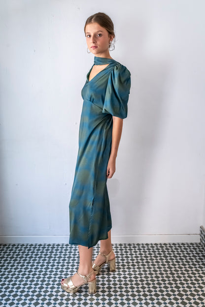 VESTIDO COMILLAS VERDE