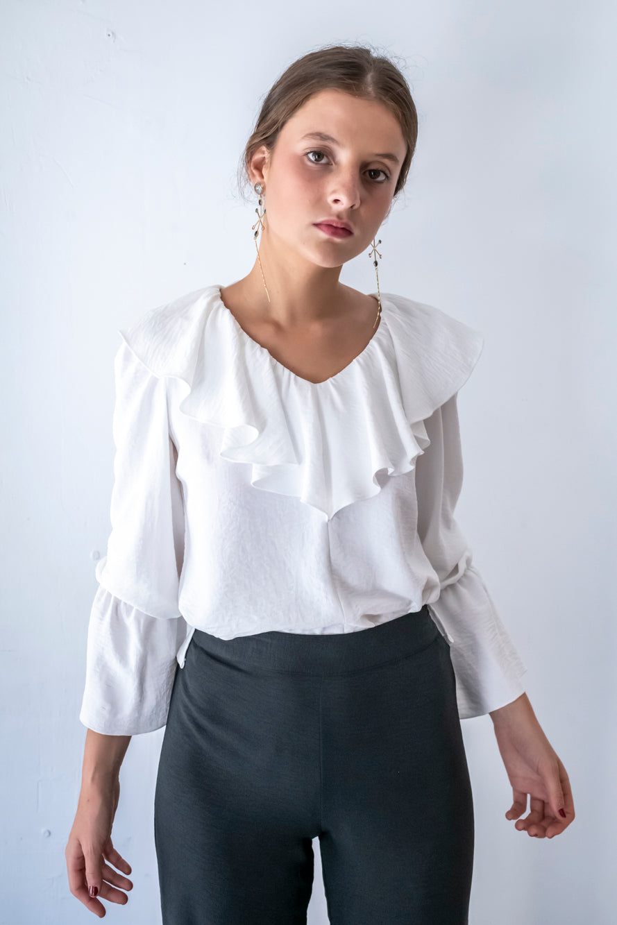 CAMISA ROMÁNTICA BLANCA